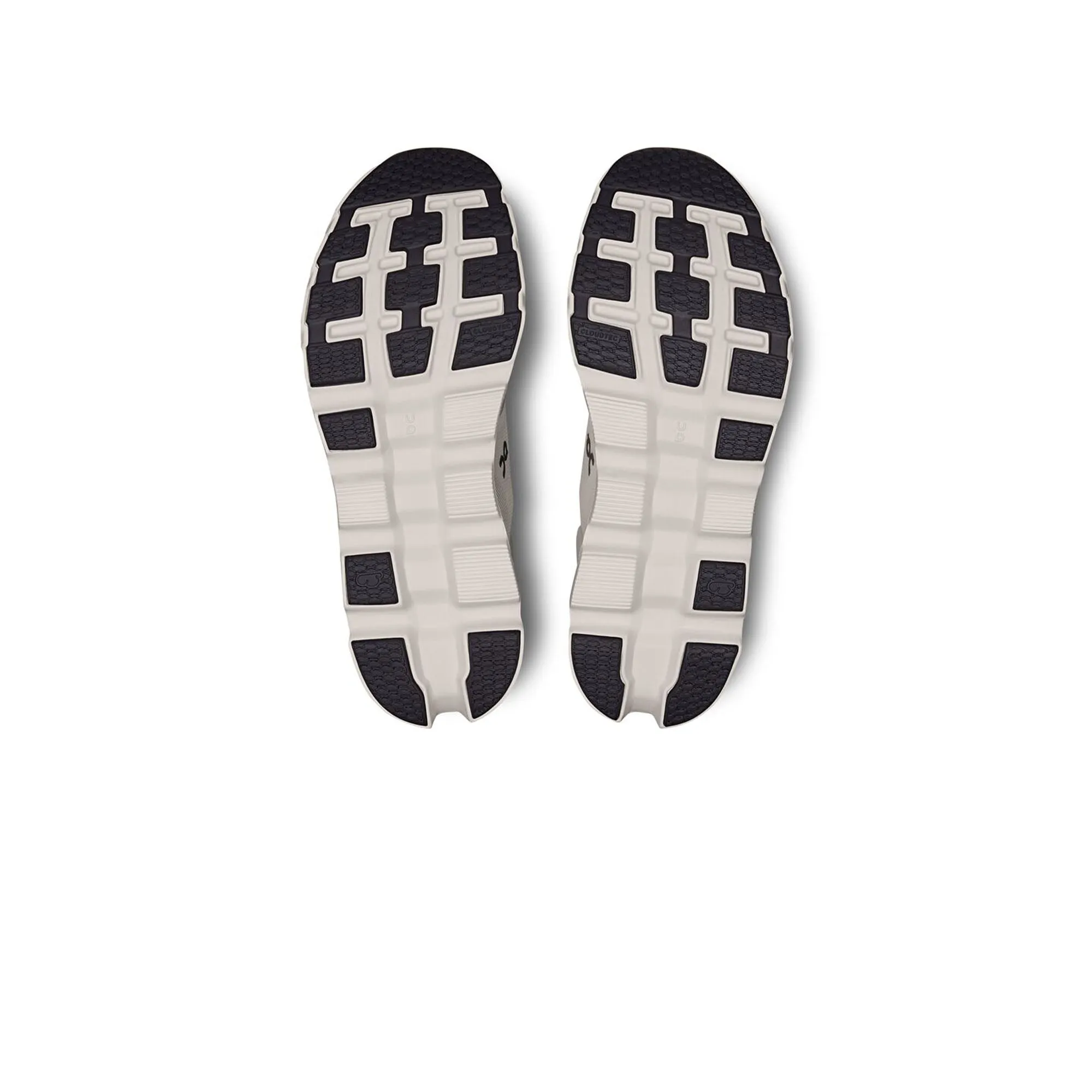 Cloudstratus 3 Running Shoes